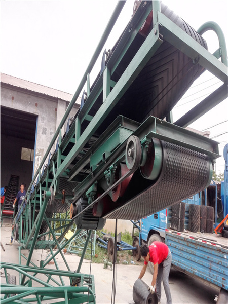 移動(dòng)式皮帶拋糧機(jī)