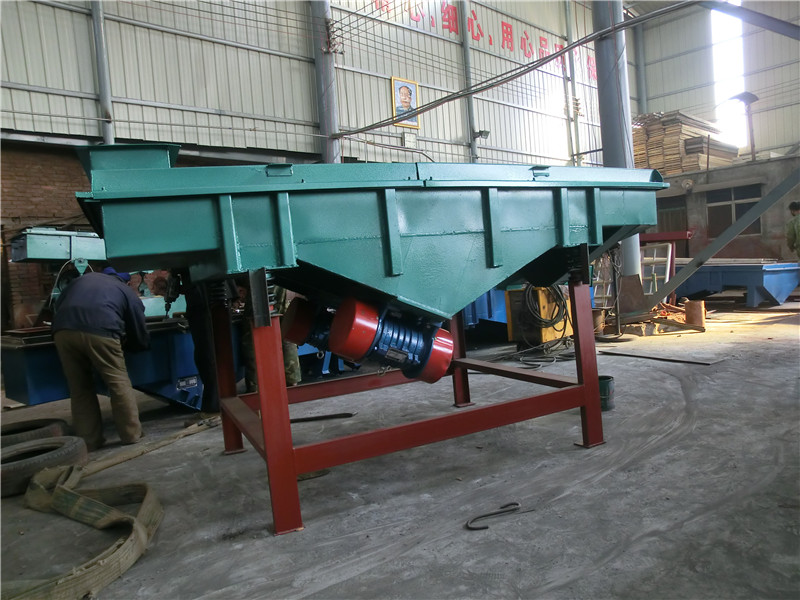 米糠振動(dòng)篩分機(jī)